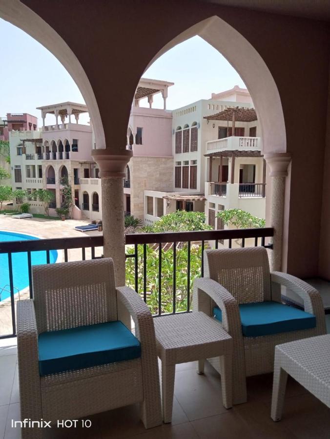 עקבה Romantic Chalet Between Swimming Pools And Close To The Seashore מראה חיצוני תמונה