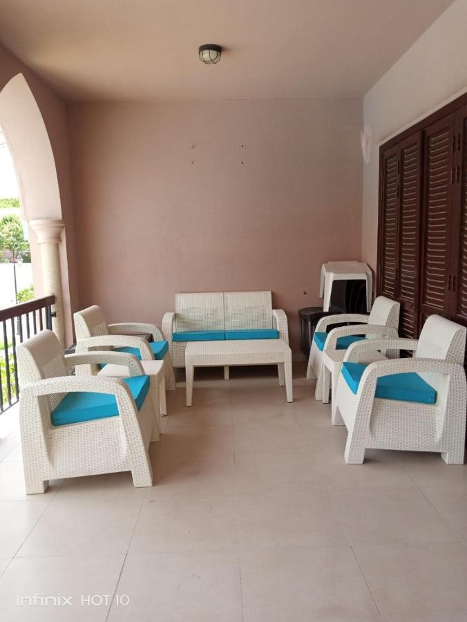 עקבה Romantic Chalet Between Swimming Pools And Close To The Seashore מראה חיצוני תמונה